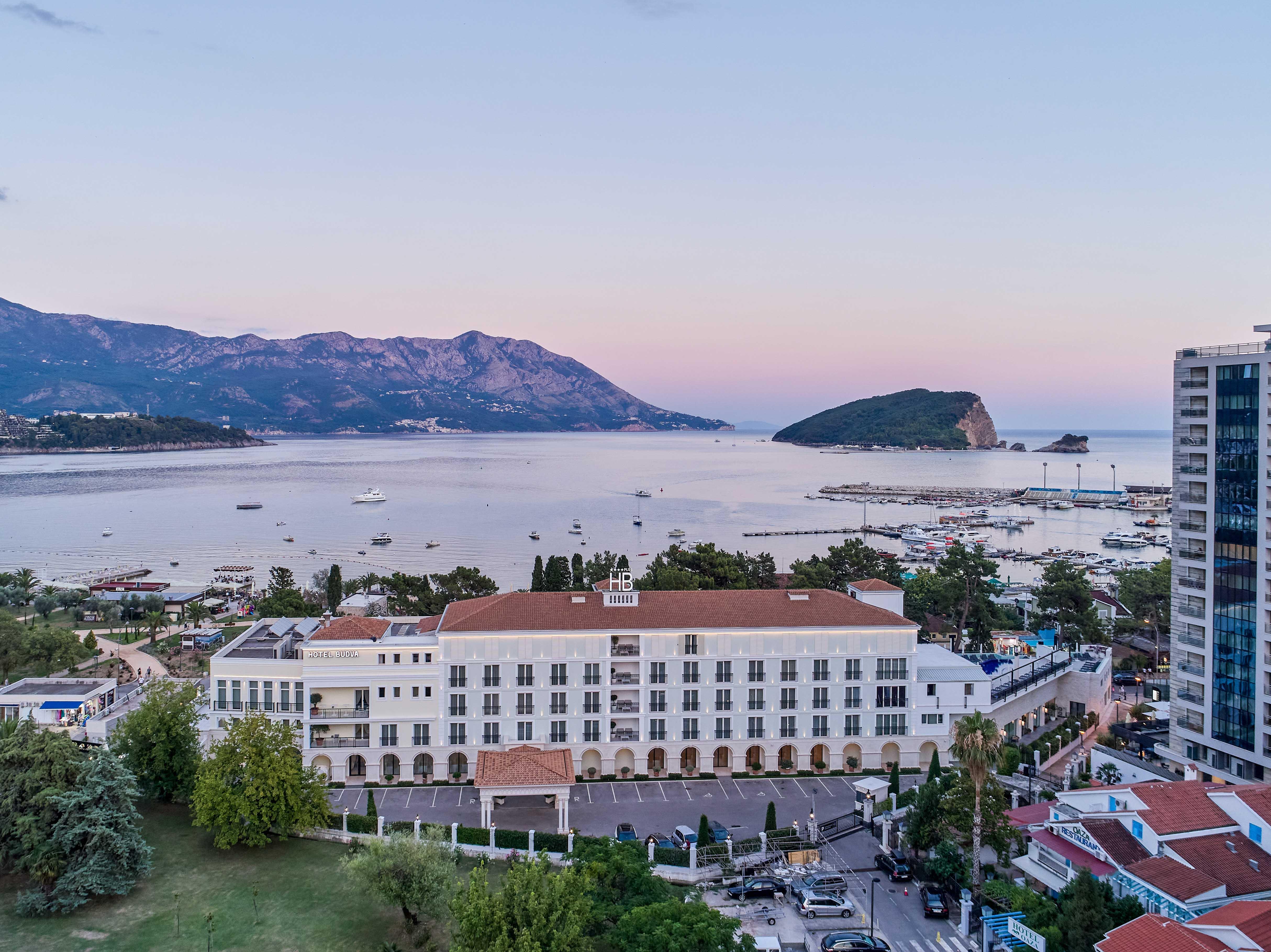 Hotel Budva Luaran gambar