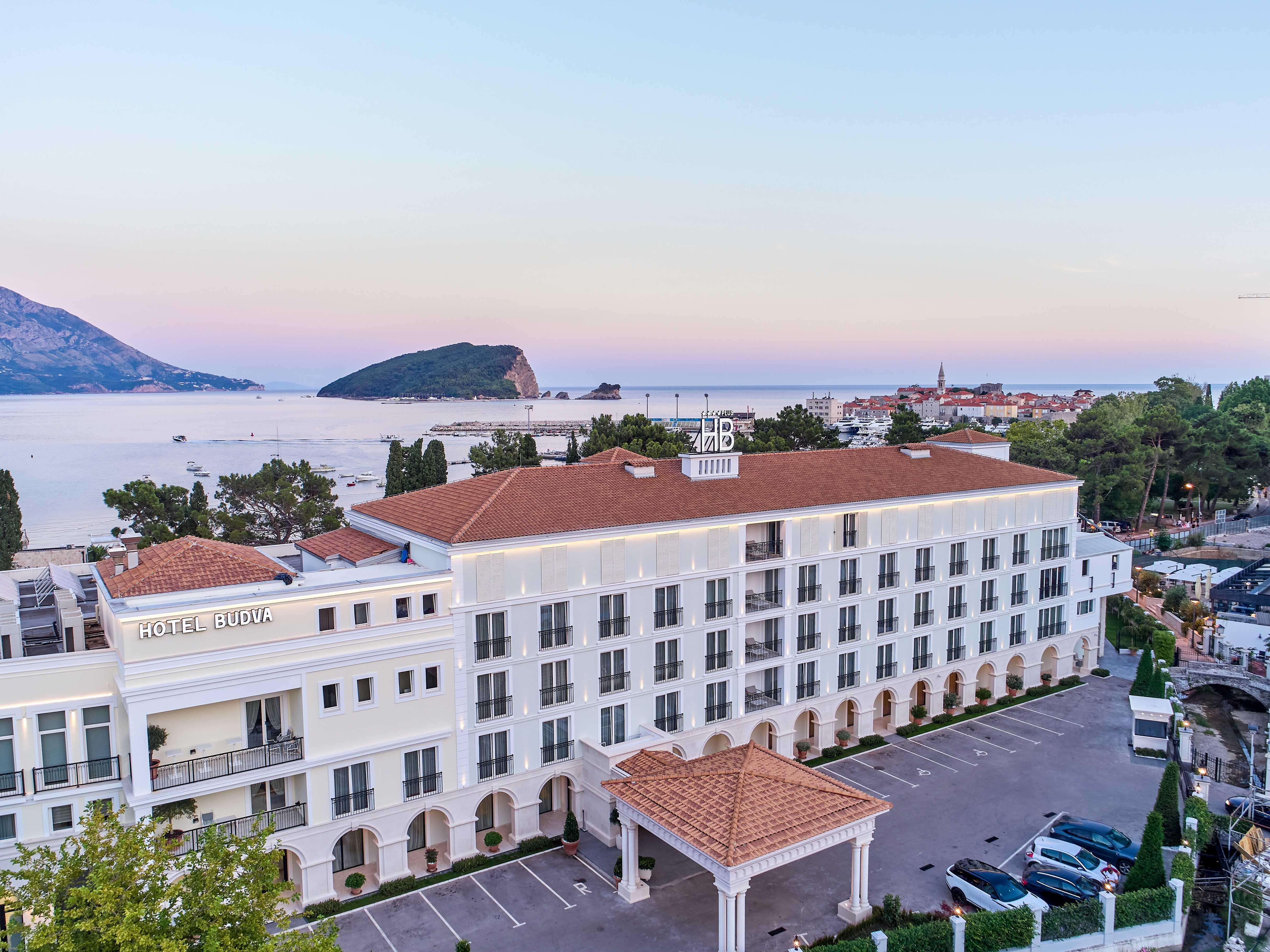 Hotel Budva Luaran gambar