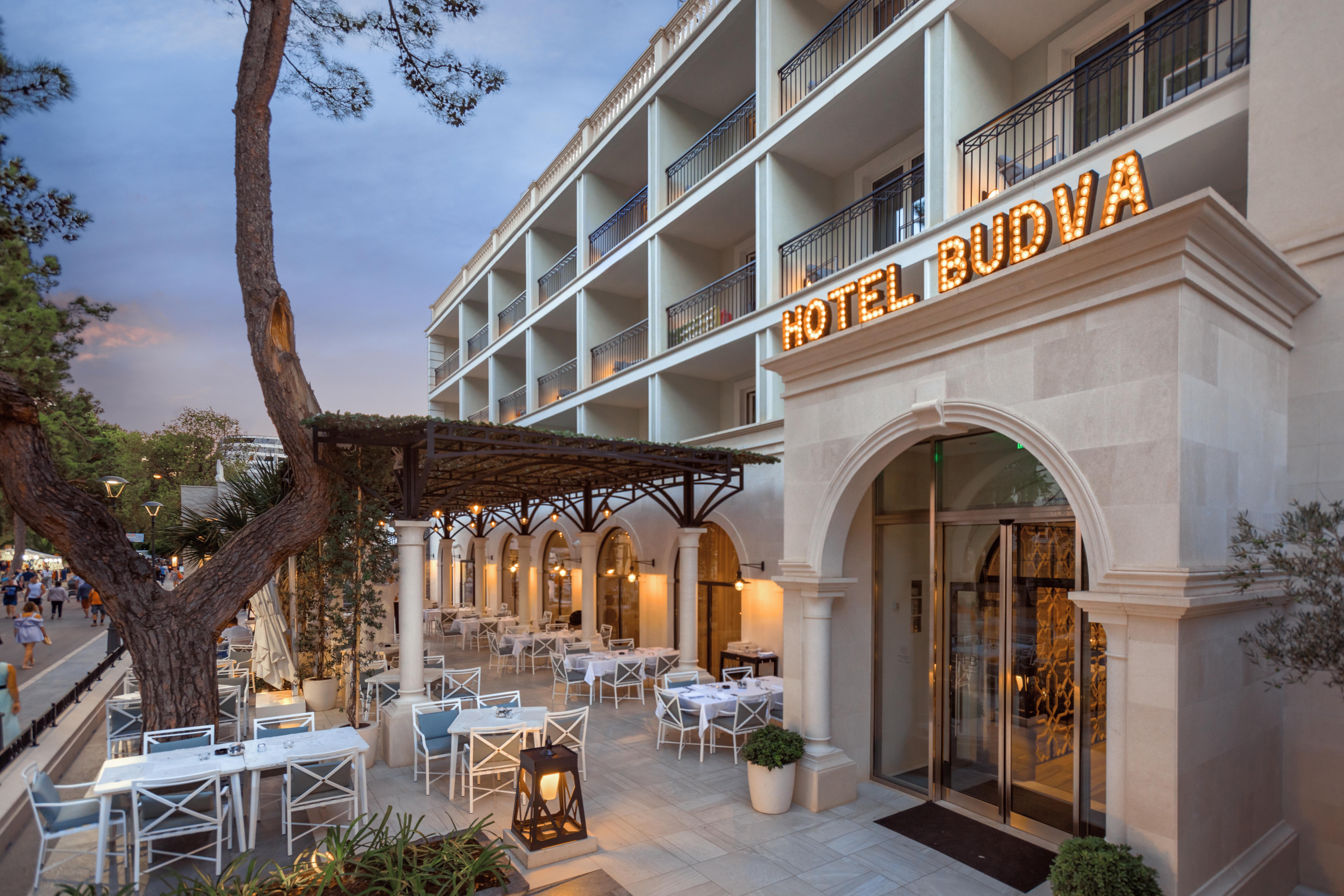 Hotel Budva Luaran gambar