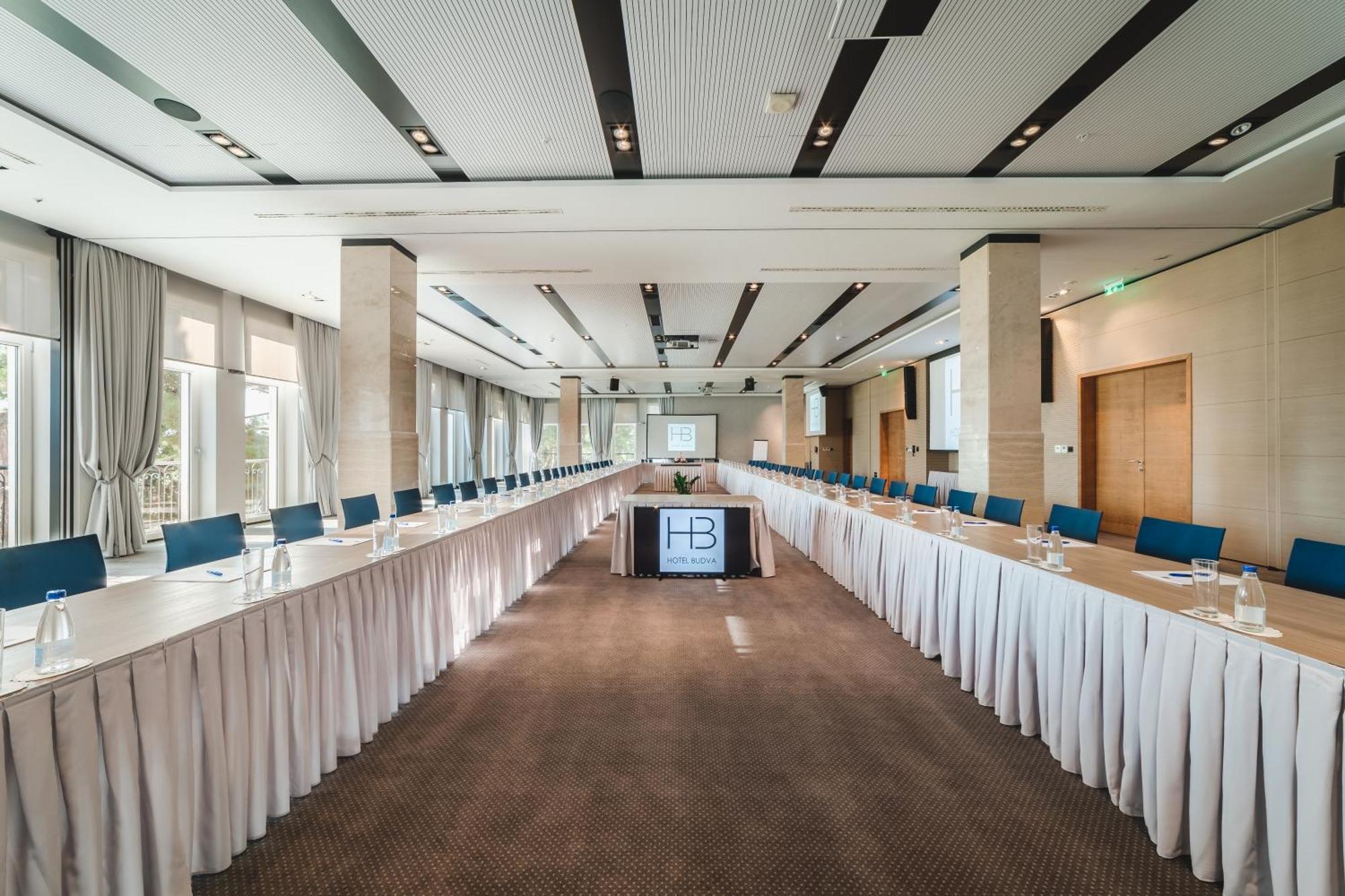 Hotel Budva Luaran gambar